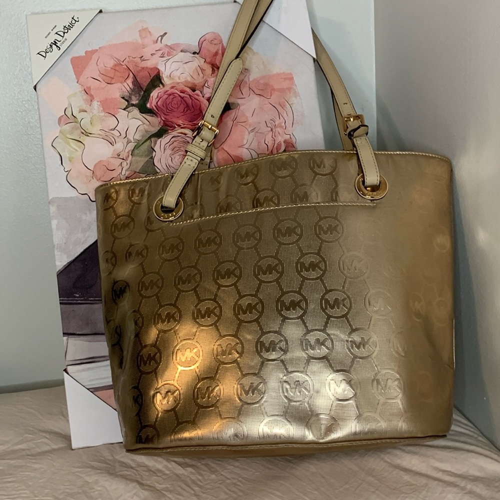 EUC Michael Kors Mirrores Rose Gold Metallic Tote Shoulder Bag